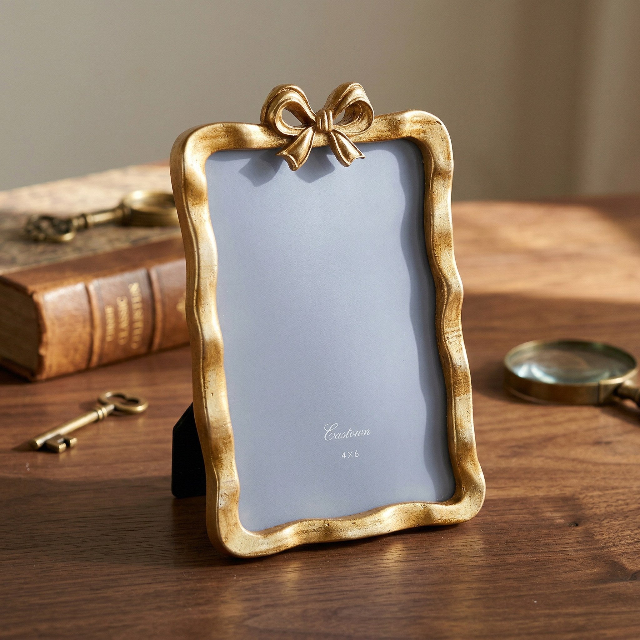 Vintage French Ornate Gold Photo Frame
