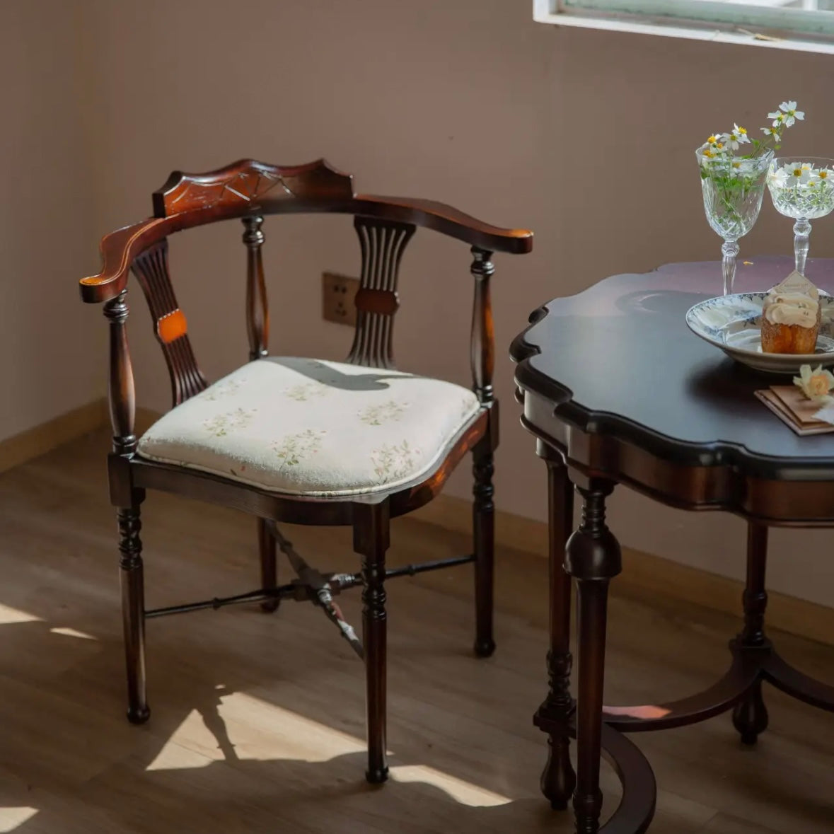 Vintage French Style Solid Wood Corner Chair with Floral Upholstery