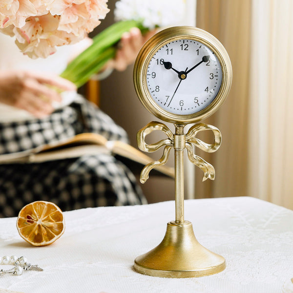 Parisian Chic Vintage Bow Table Clock
